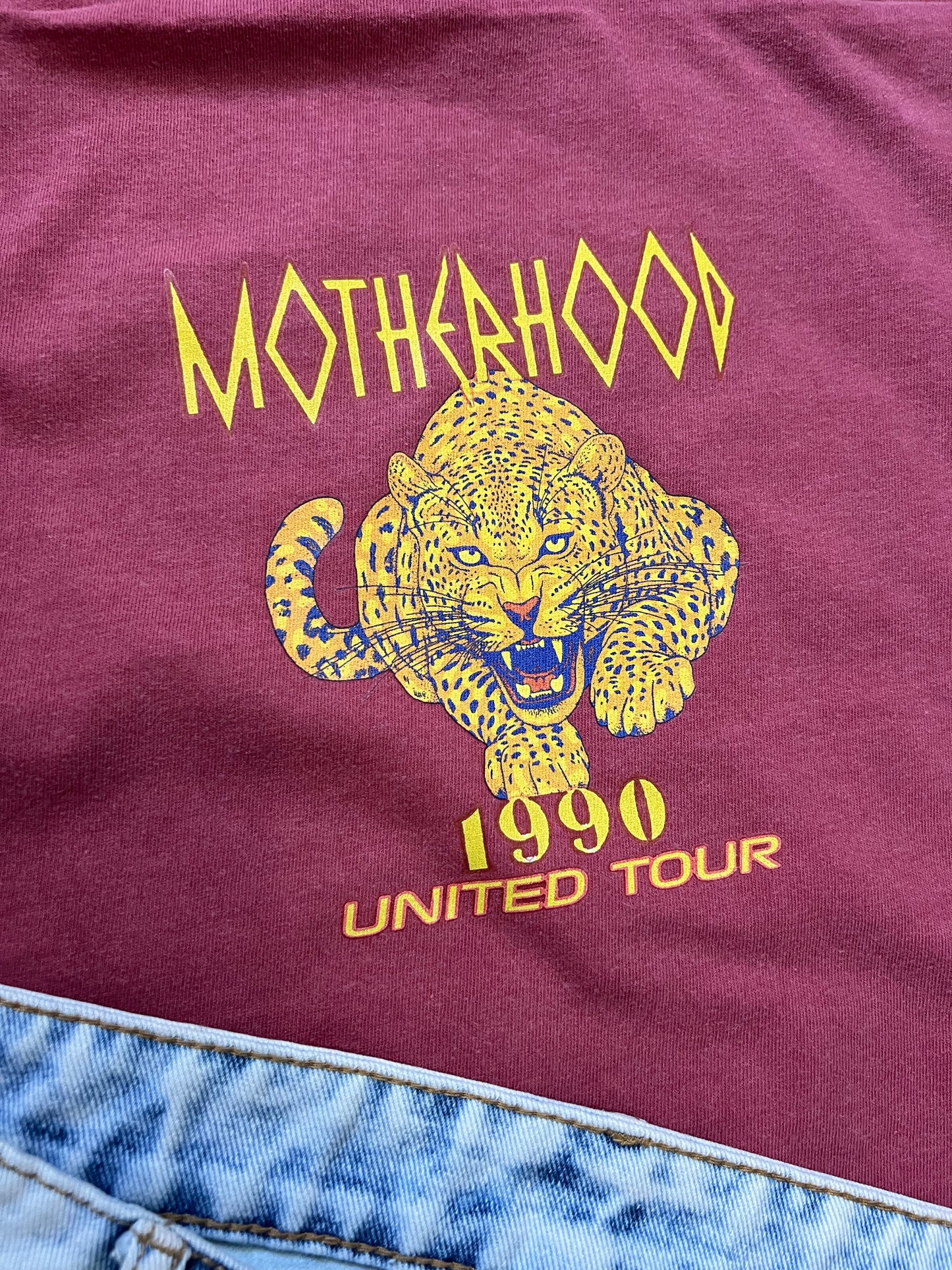 MOTHERHOOD UNITED - leopard tour - red comfort colors